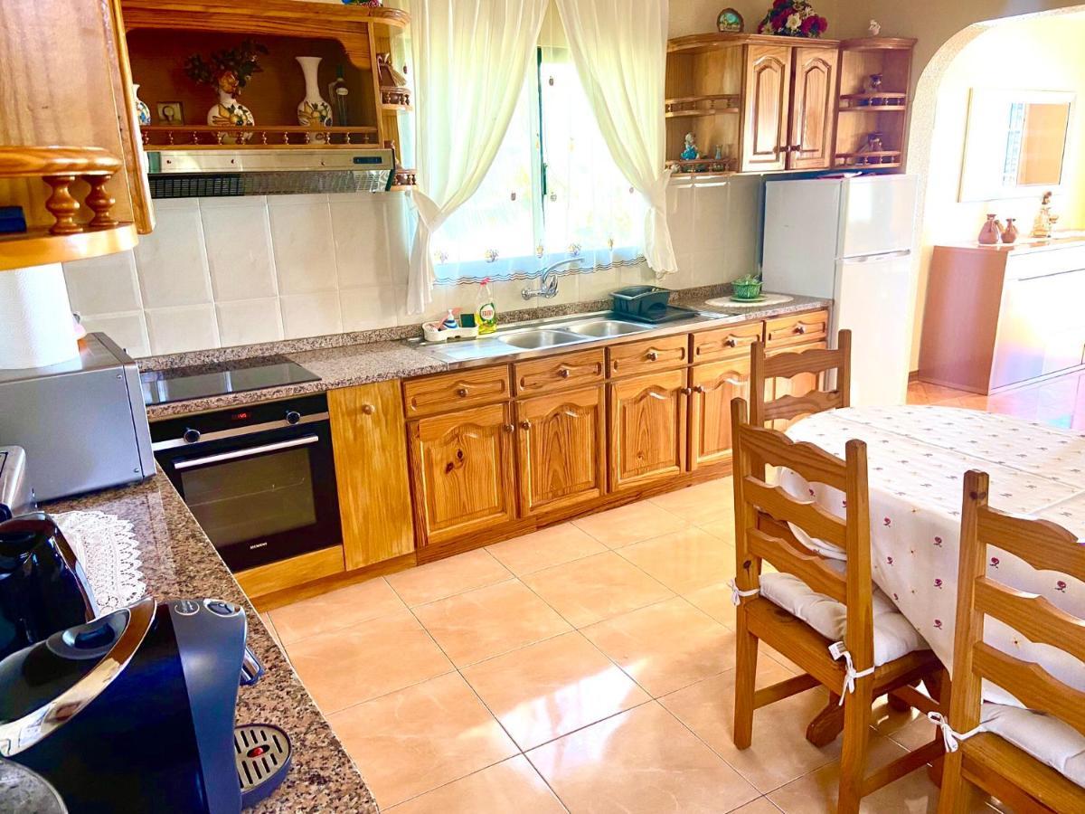 Casa Neves Three Bedrooms And Fantastic Sea View Arco da Calheta  Exterior photo